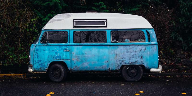 二手商品：循环经济的绿色引擎与中古商店的文化复兴